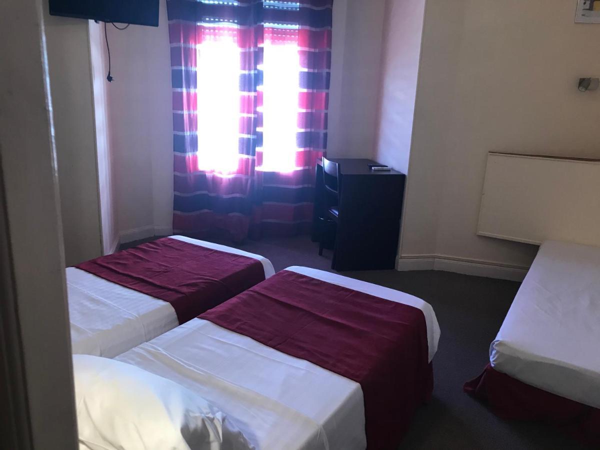 Hotel Savoy Juan-les-Pins Bagian luar foto
