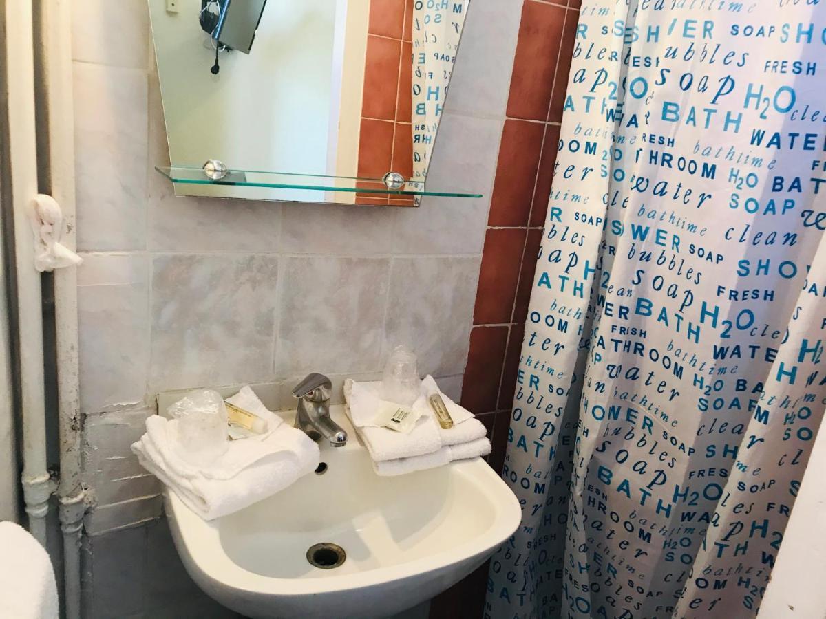 Hotel Savoy Juan-les-Pins Bagian luar foto