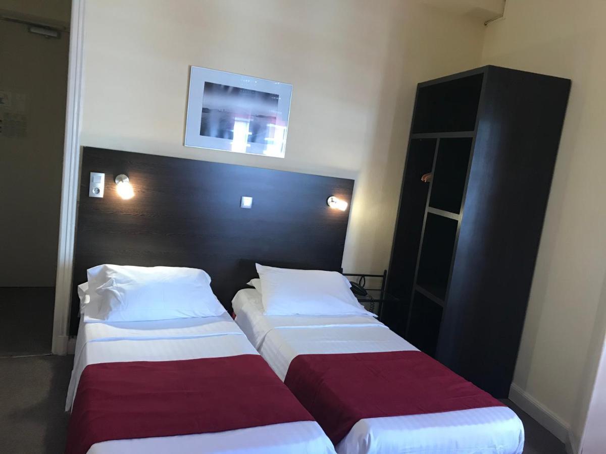 Hotel Savoy Juan-les-Pins Bagian luar foto