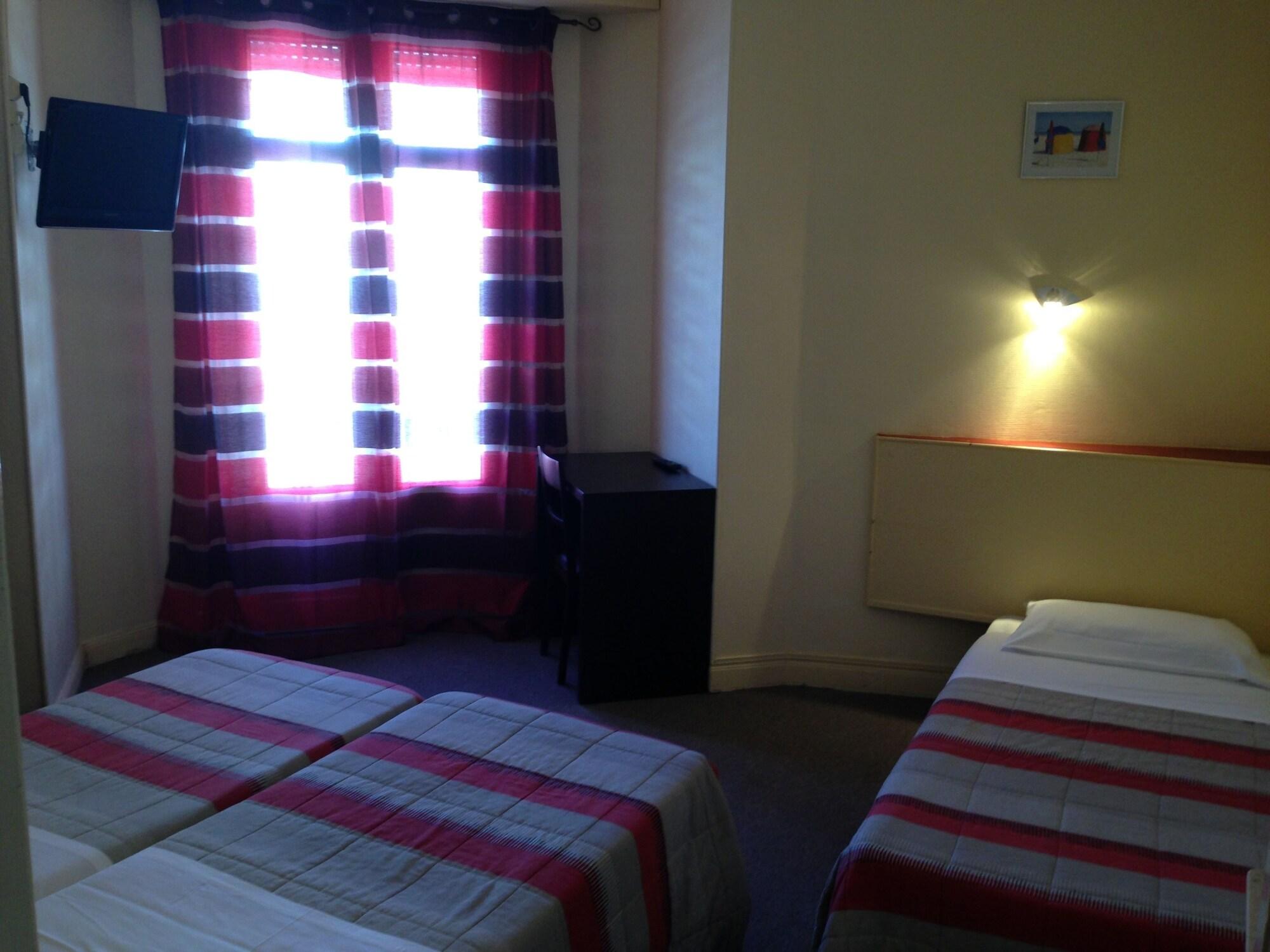 Hotel Savoy Juan-les-Pins Bagian luar foto