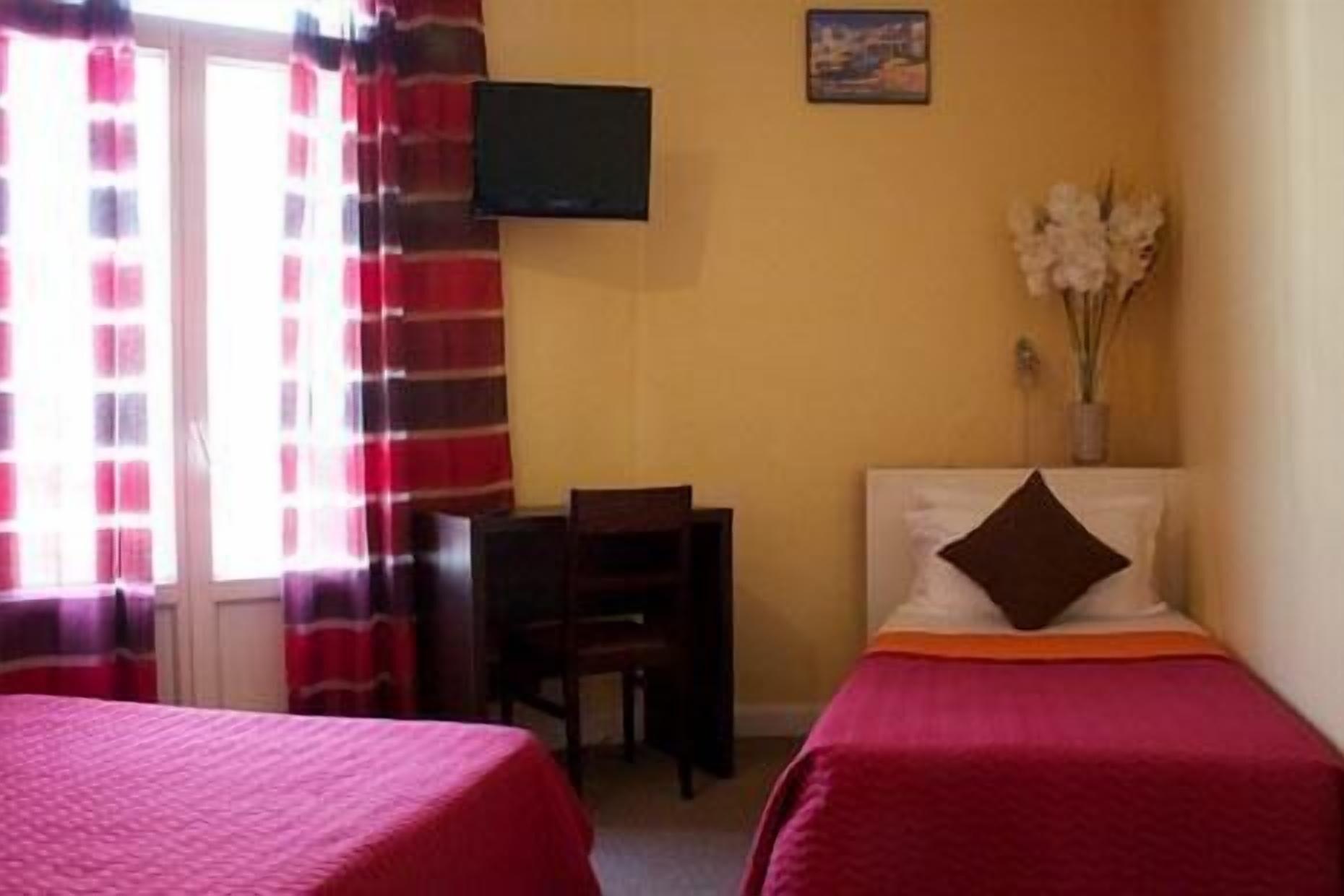 Hotel Savoy Juan-les-Pins Bagian luar foto