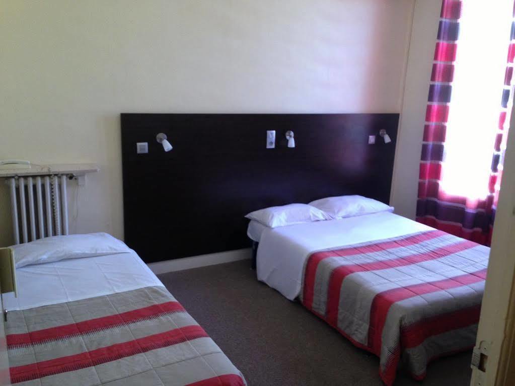 Hotel Savoy Juan-les-Pins Bagian luar foto