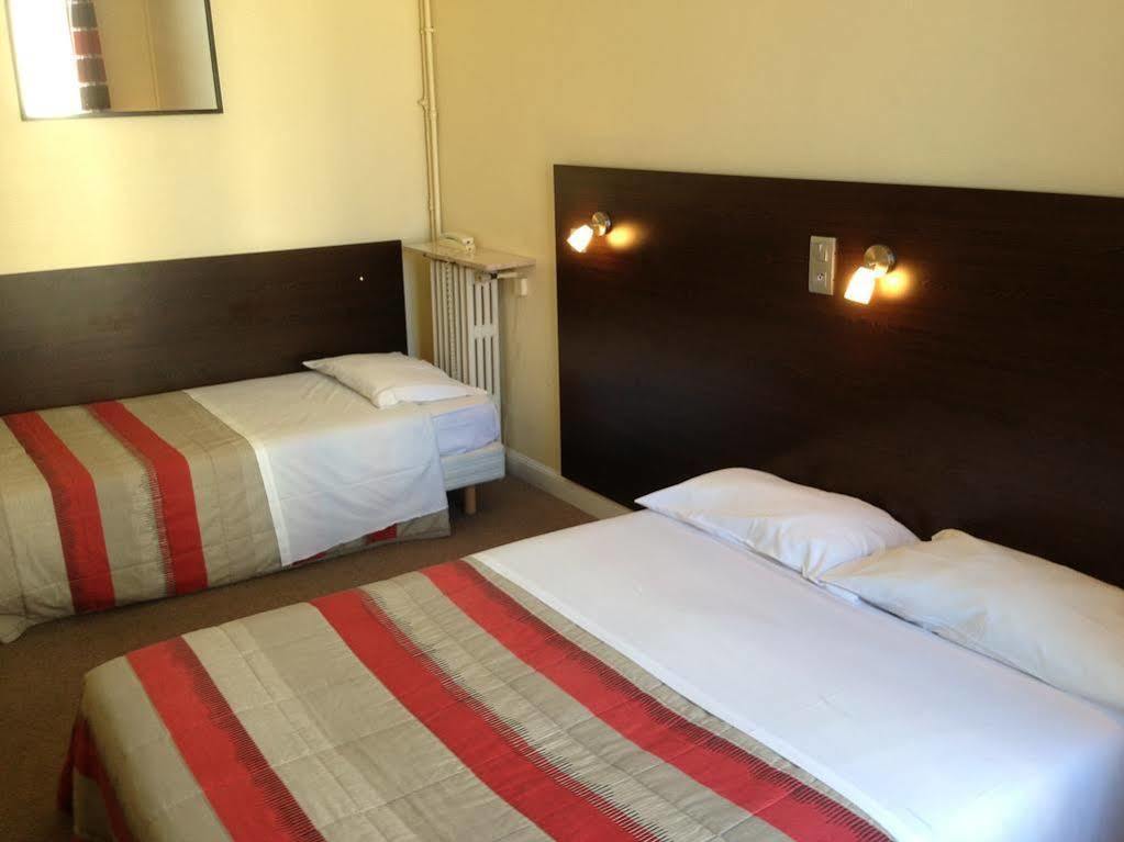 Hotel Savoy Juan-les-Pins Bagian luar foto
